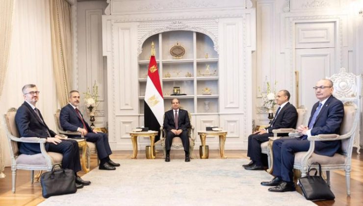 Bakan Fidan Mısır’da Sisi ile görüştü