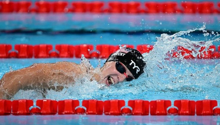 Katie Ledecky, Olimpiyat rekorunu kırdı, en çok madalya O’nda