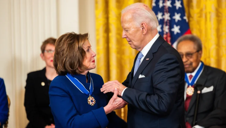 Pelosi ve Biden, başkanlık yarışından çekildiğinden bu yana konuşmadı