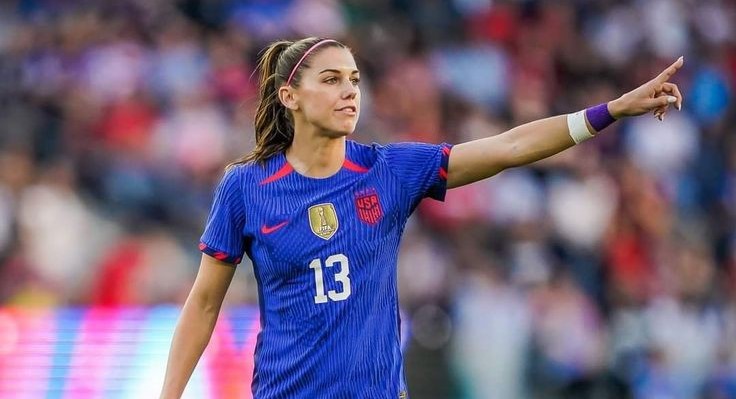 Efsane futbolcu Alex Morgan kariyerini noktaladı