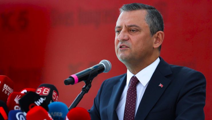 CHP Lideri Özgür Özel, İkinci Yüzyıl Değişim Kurultayı’nı Sivas’ta başlattı