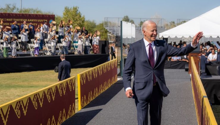 ABD Başkanı Biden başkanlık seçimleri için erken oy kullandı