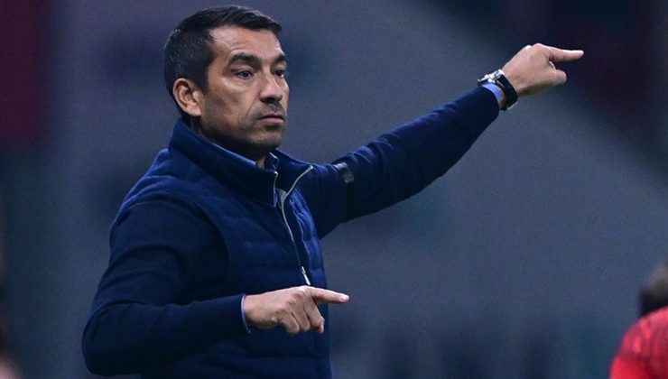 Beşiktaş’ta Giovanni Van Bronckhorst ile yollar ayrılıyor