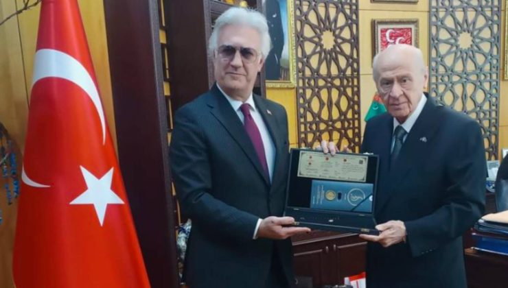 Tamer Karadağlı, Devlet Bahçeli’yi ziyaret etti