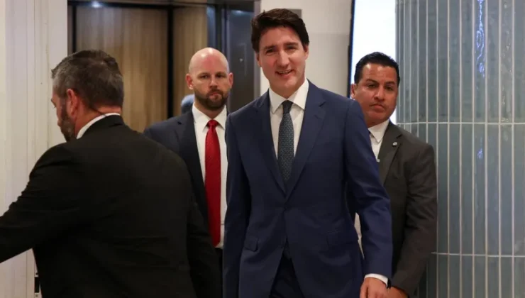 Trudeau, Trump’ın ‘vergi’ kararı sonrasında Florida’ya gitti