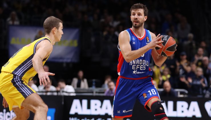 Anadolu Efes, Almanya’da zorlanmadı!