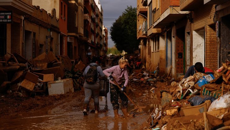 İspanya’nın yaşadığı sel felaketinde yardımlar yeterli değil