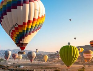 Kapadokya’da balon turlarına rüzgar engeli