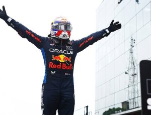 Formula 1’de şampiyon Verstappen