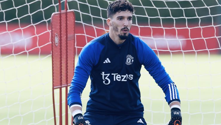 Altay Bayındır Manchester United’dan ayrılıyor