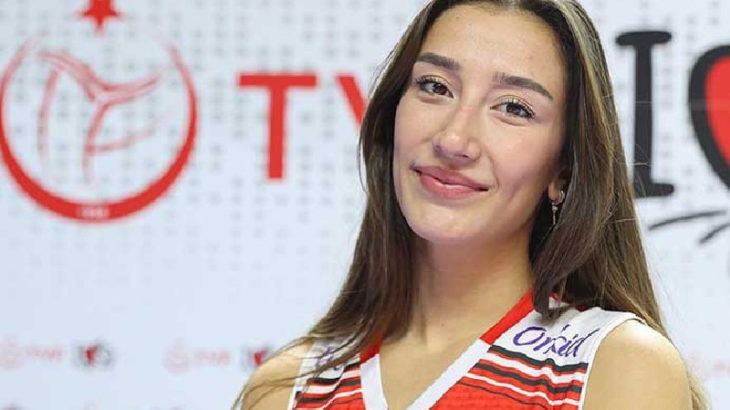 Hande Baladın yakışıklı sevgilisiyle görüntülendi