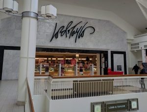 Amerika’nın en eski markası Lord & Taylor geri dönüyor