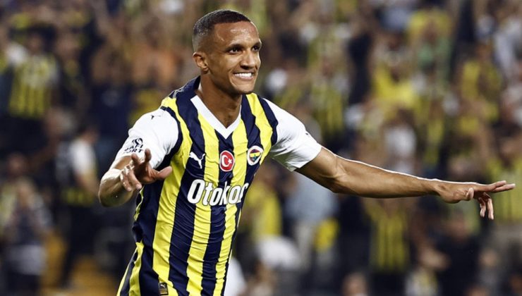 Fenerbahçeli futbolcu Rodrigo Becao ameliyat oldu