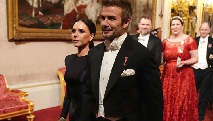 Beckham çifti Buckingham Sarayı’nda