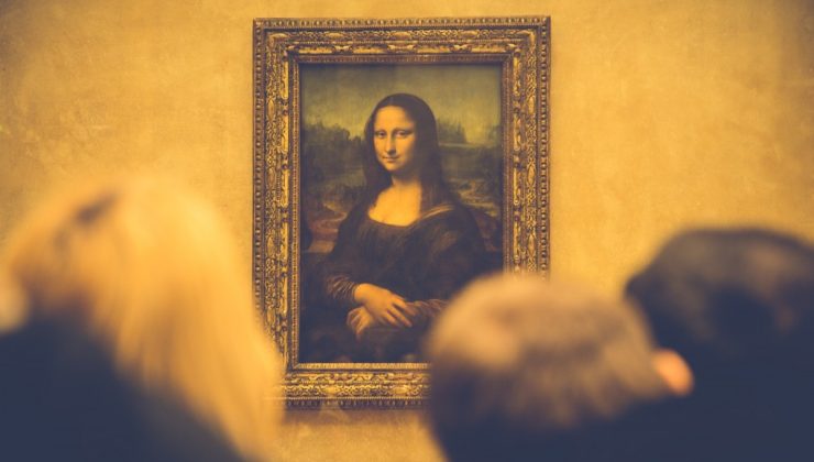 Mona Lisa tablosu taşınıyor