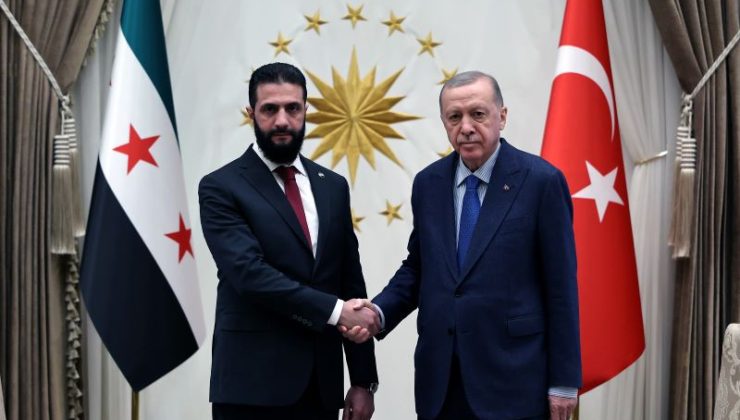 Şara ile bir araya gelen Erdoğan: Türkiye Suriye’ye gereken desteği verecek