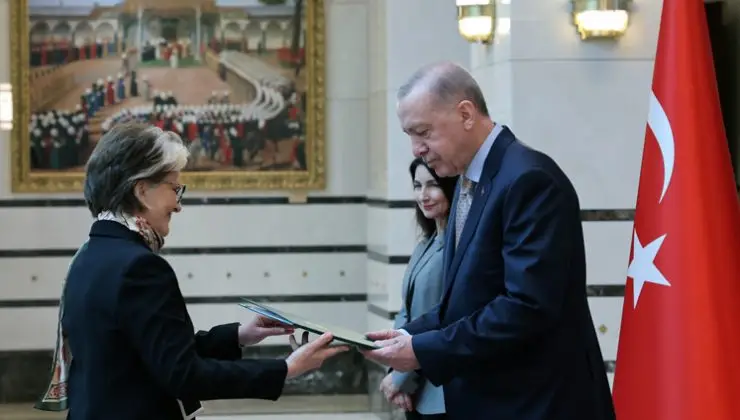 Büyükelçiler güven mektuplarını Cumhurbaşkanı Erdoğan’a sundu