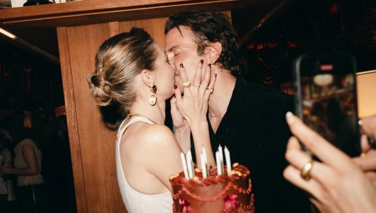 Gigi Hadid ve Bradley Cooper dudak dudağa! 1 milyondan fazla beğeni aldılar